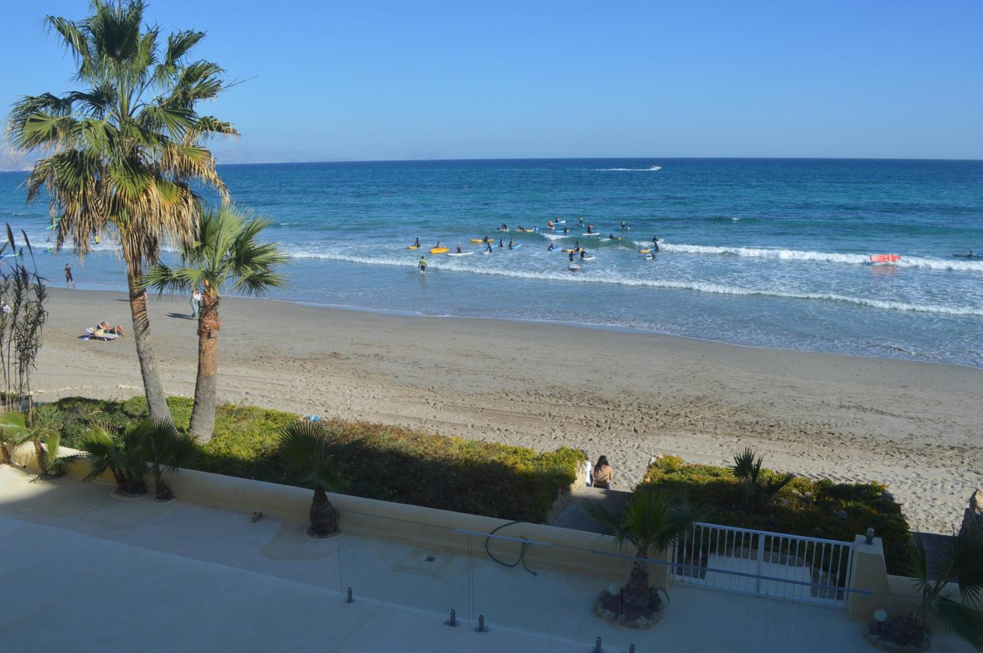 Excepcional Apartamento Loft A Pie De Playa En Chalet Roquetes Alicante Luaran gambar
